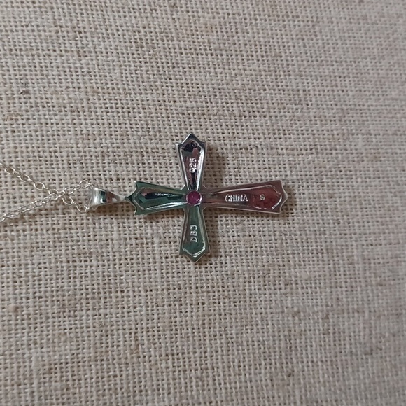 Colleen Lopez Cross Necklace NIB 18" - Picture 6 of 7